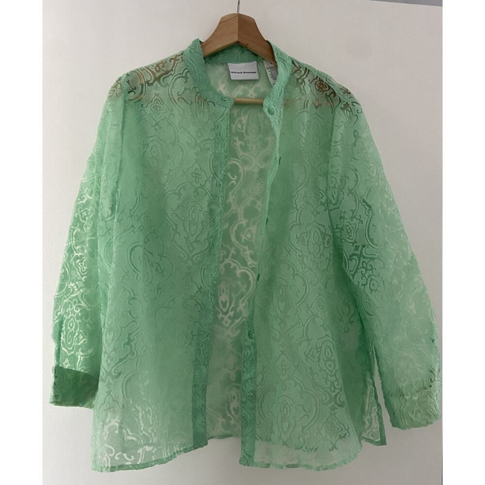 Alfred Dunner Top Women’s Size 8 Green Sheer Lightweight 3/4 Sleeve Button Up - Picture 3 of 7
